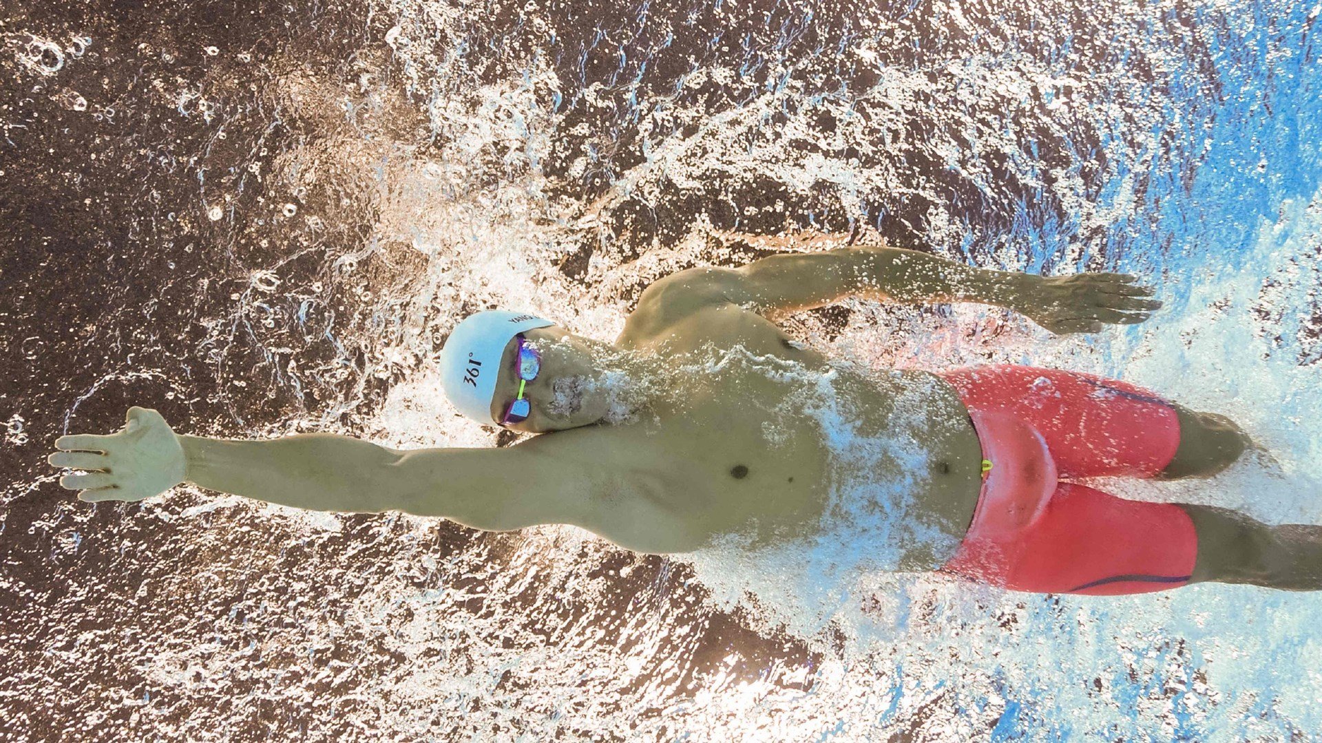 澳大利亚袋鼠队利用多点进攻瓦解对手防线，澳大利亚袋鼠事件